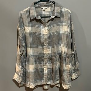 American Eagle Babydoll Button Up